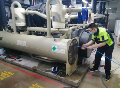 工業(yè)中央空調冷水機不制冷維修-圖1